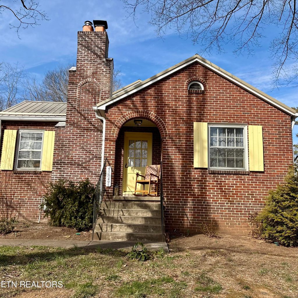 Photo of 2723 Keystone Ave, Knoxville, TN 37917 (MLS # 1327562)