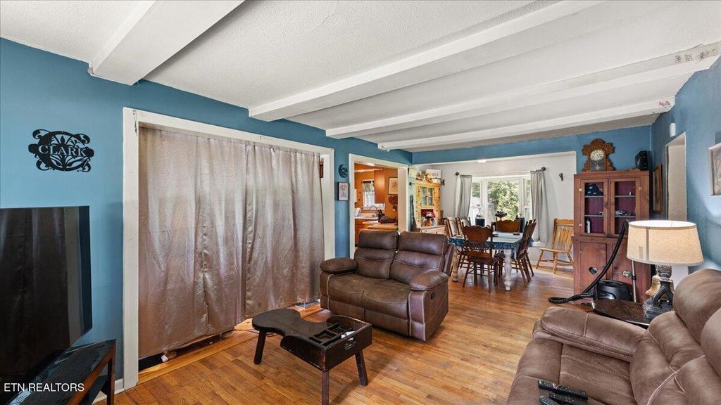 Photo of 314 Blockhouse Valley Rd, Clinton, TN 37716 (MLS # 1309075)