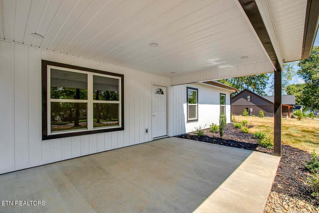 Photo of 181 Lakeshore Lane, Decatur, TN 37322 (MLS # 1306973)
