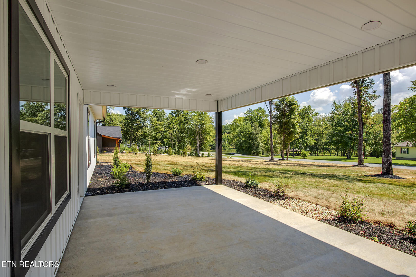 181 Lakeshore Lane