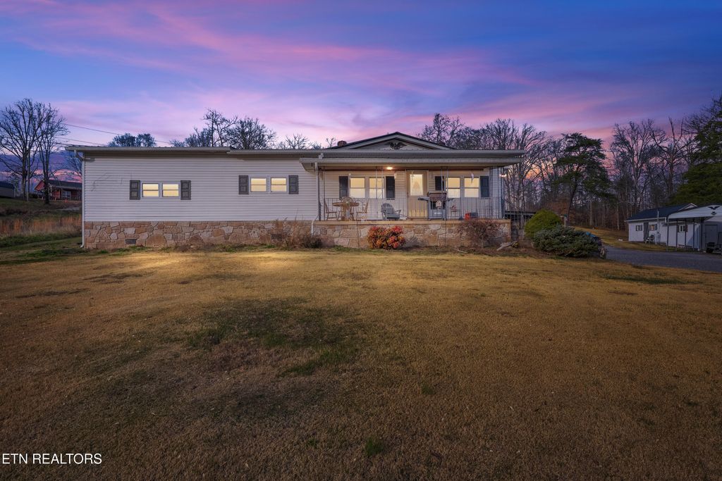 Photo of 7717 Rosie Lane, Strawberry Plains, TN 37871 (MLS # 1323100)