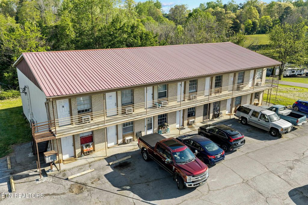 Photo of 1068 Wooddale Church Rd, Strawberry Plains, TN 37871 (MLS # 1336833)