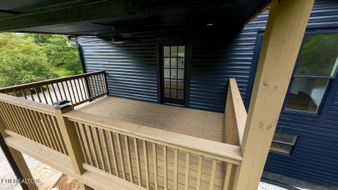 Tiny photo for 960 Chestnut Grove Rd, Dandridge, TN 37725 (MLS # 1349822)