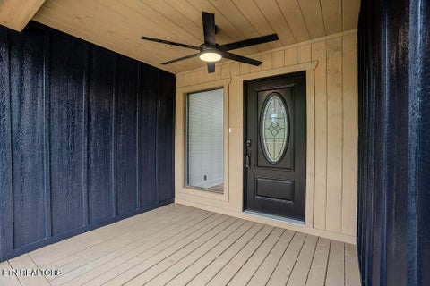Tiny photo for 960 Chestnut Grove Rd, Dandridge, TN 37725 (MLS # 1349822)