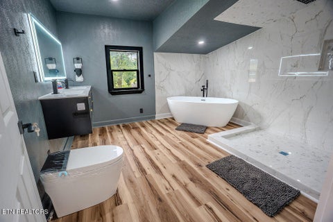 Tiny photo for 960 Chestnut Grove Rd, Dandridge, TN 37725 (MLS # 1349822)