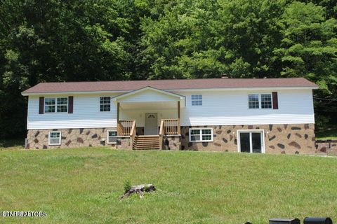 2915 Flat Hollow Rd Speedwell TN 37870