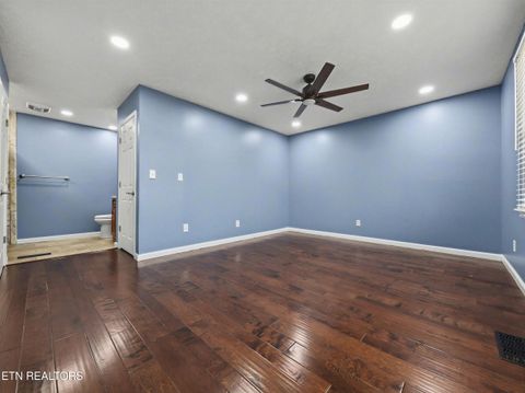 Tiny photo for 129 Bucks and Doe Lane, LaFollette, TN 37766 (MLS # 1327454)