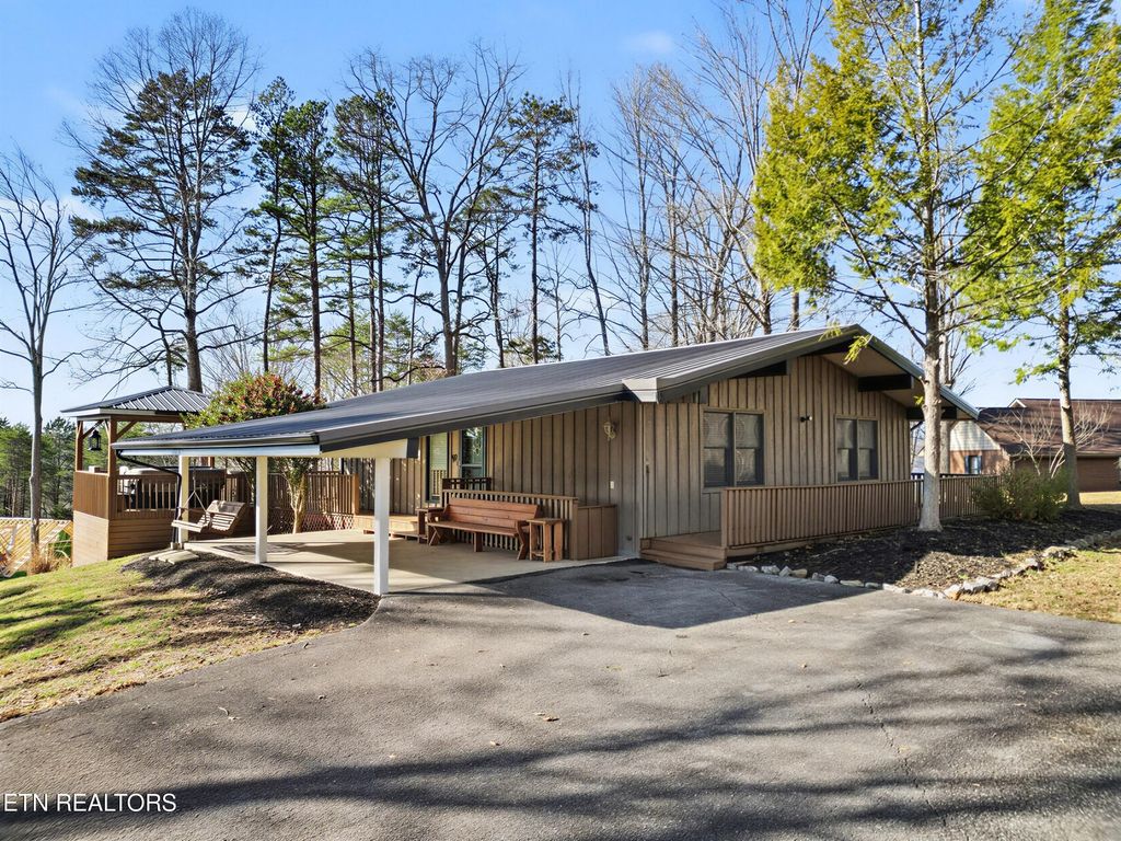 Photo of 129 Bucks and Doe Lane, LaFollette, TN 37766 (MLS # 1327454)
