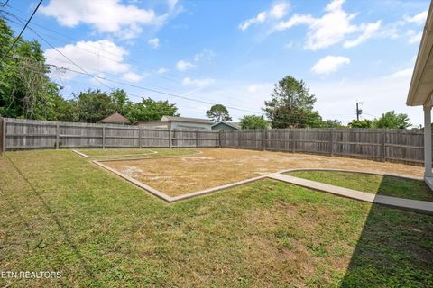 Tiny photo for 4516 Pleasant Ridge Rd, Knoxville, TN 37912 (MLS # 1347051)