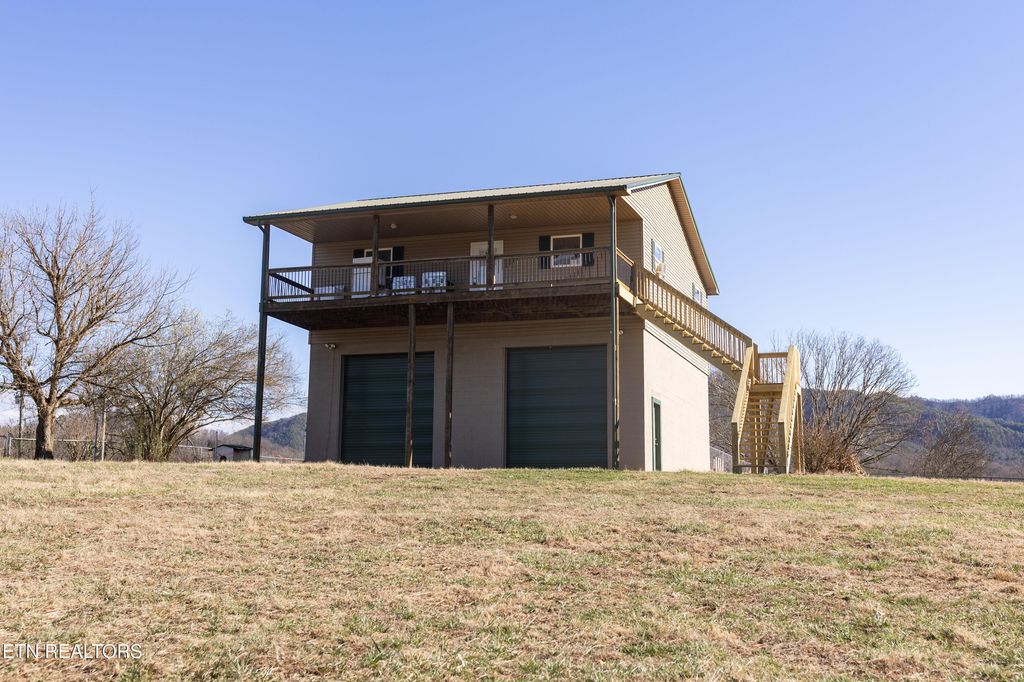 Photo of 1374 CAMELLIA Rd, Newport, TN 37821 (MLS # 1327316)