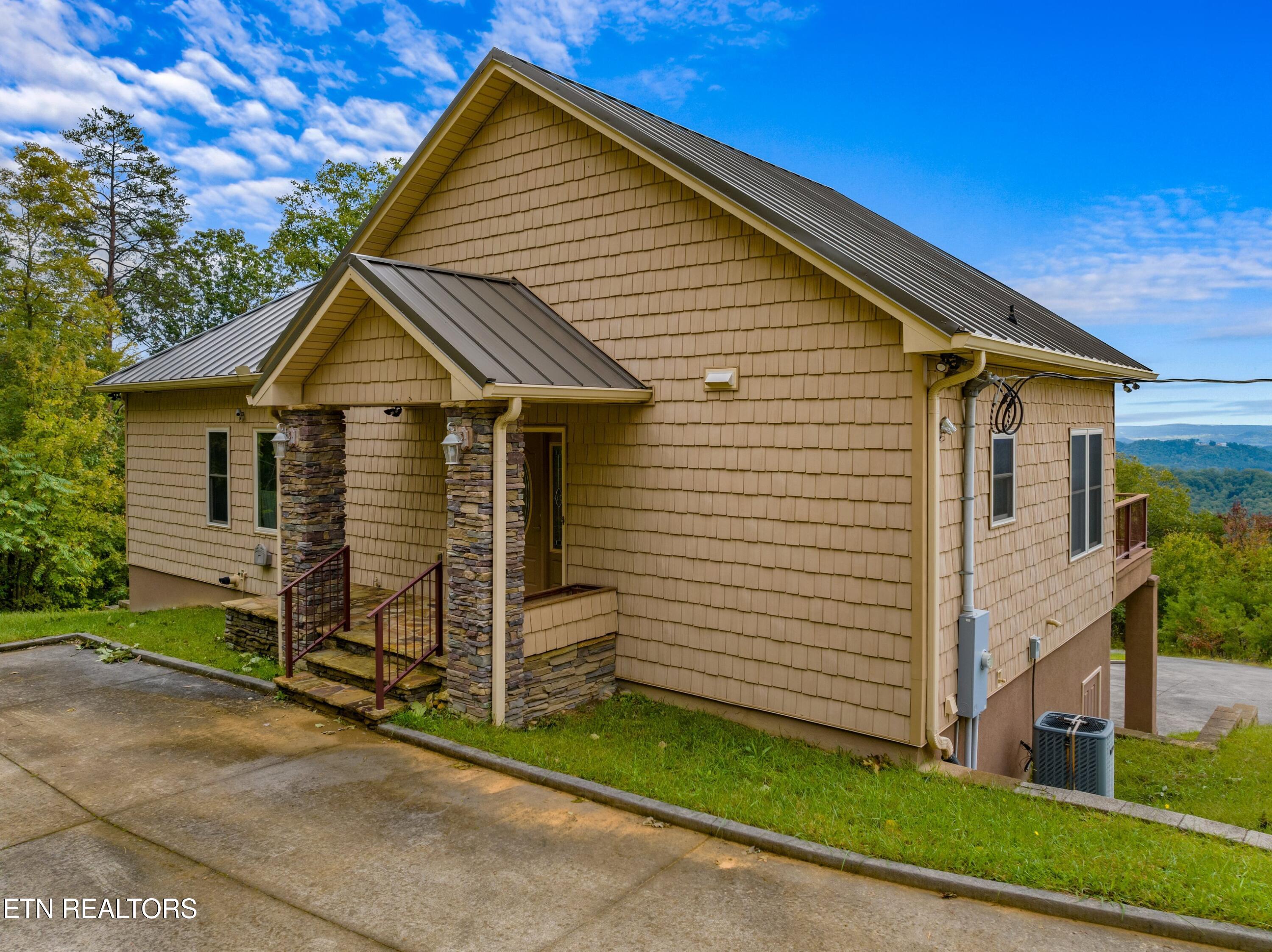 5928 E Highway 25E