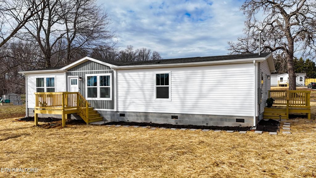 Photo of 962 Asheville Hwy, Strawberry Plains, TN 37871 (MLS # 1251353)