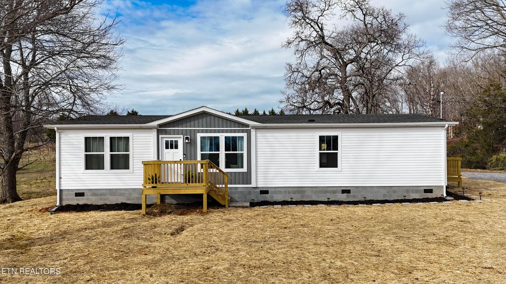 Photo of 962 Asheville Hwy, Strawberry Plains, TN 37871 (MLS # 1251353)