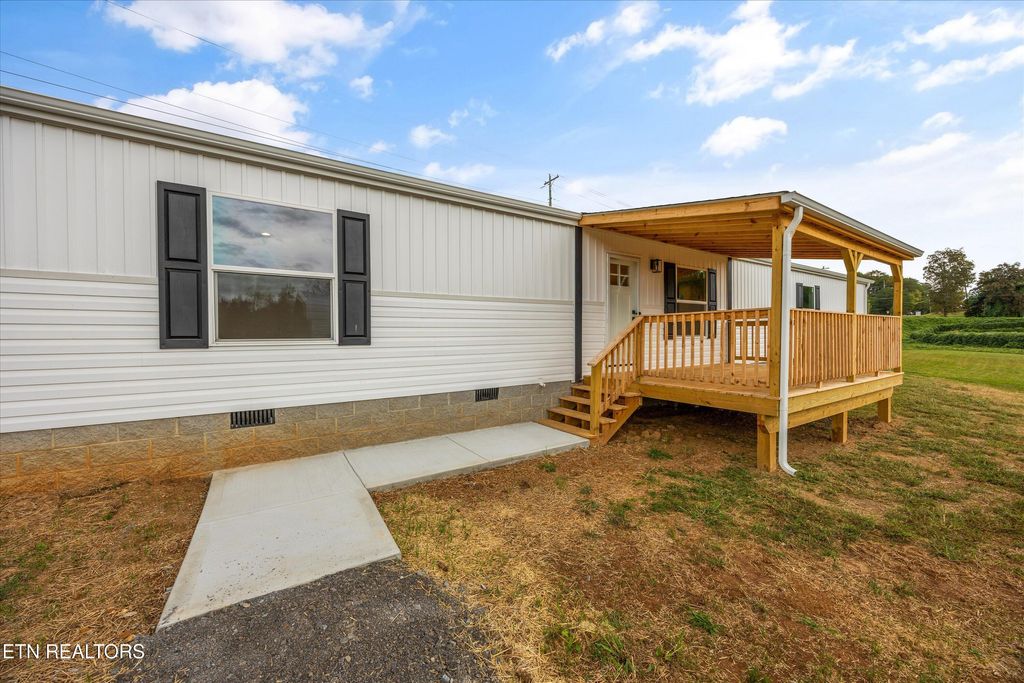 Photo of 249 County Road 567, Englewood, TN 37329 (MLS # 1318447)