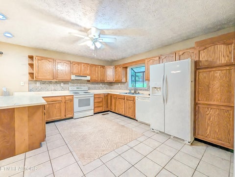 Tiny photo for 227 Back Nine Drive, Baneberry, TN 37890 (MLS # 1357307)