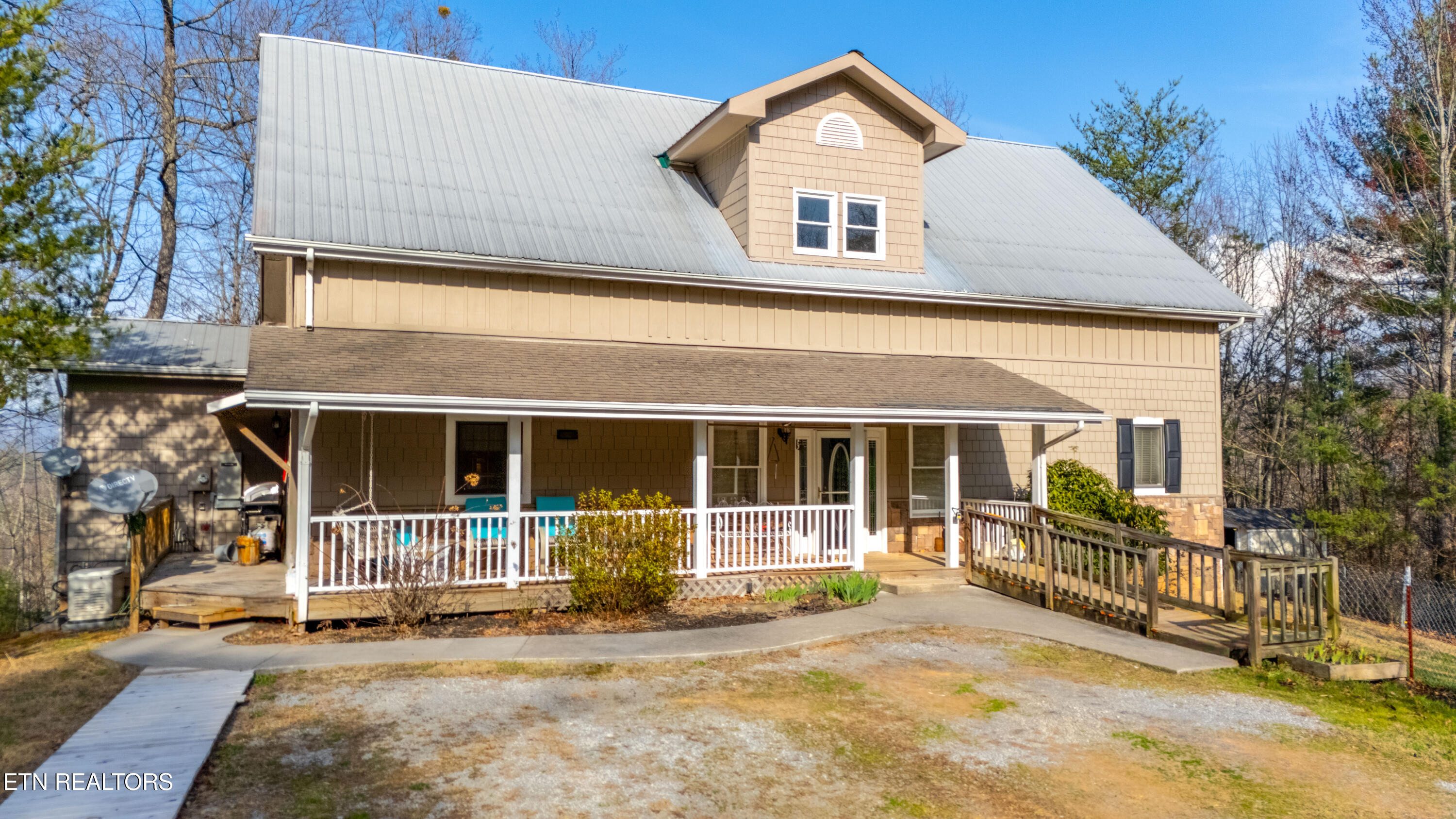 4061 Fox Hunters Lane