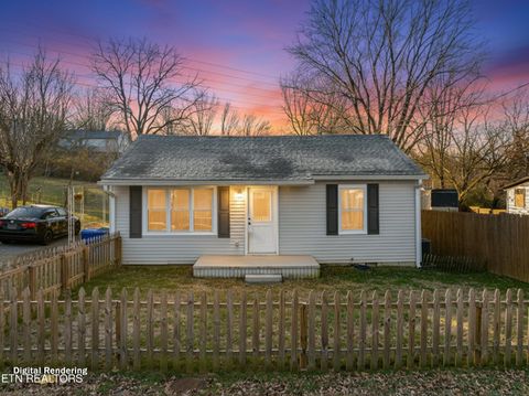 Photo of 1170 Marguerite St, Morristown, TN 37814 (MLS # 1327696)