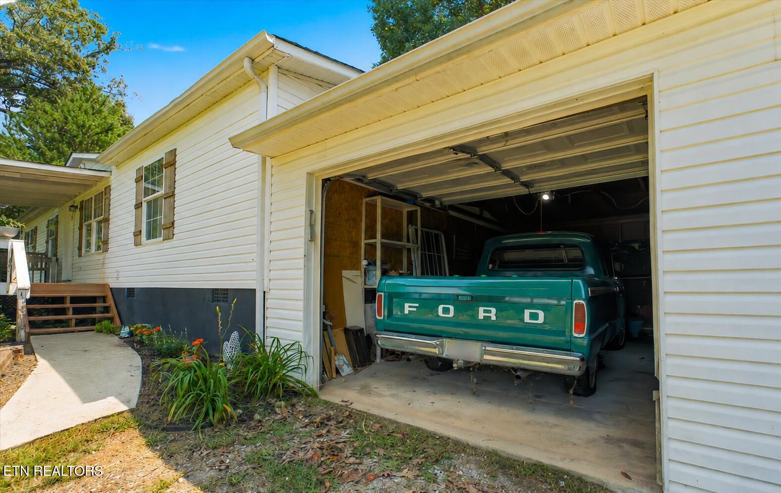 640 County Road 316