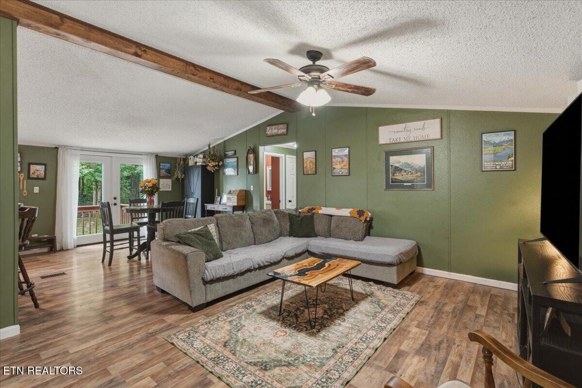 640 County Road 316
