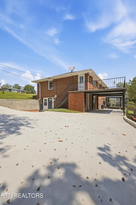 Tiny photo for 359 Skyline View Lane, Kingston, TN 37763 (MLS # 1356192)