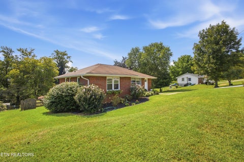 Tiny photo for 359 Skyline View Lane, Kingston, TN 37763 (MLS # 1356192)