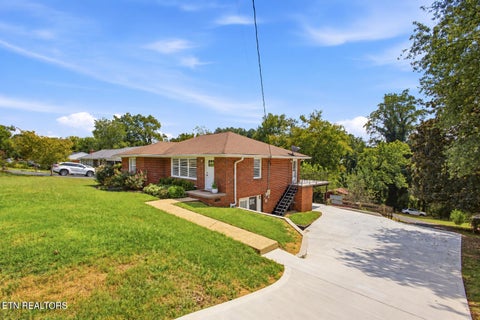 Tiny photo for 359 Skyline View Lane, Kingston, TN 37763 (MLS # 1356192)