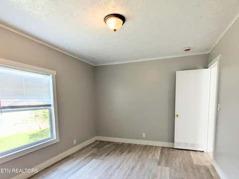 Tiny photo for 203 Pettit St, Vonore, TN 37885 (MLS # 1343282)