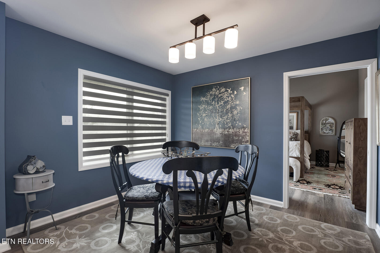 Loudon, Tennessee 37774, United States, 2 Bedrooms Bedrooms, ,2 BathroomsBathrooms,Residential,Pending,76728