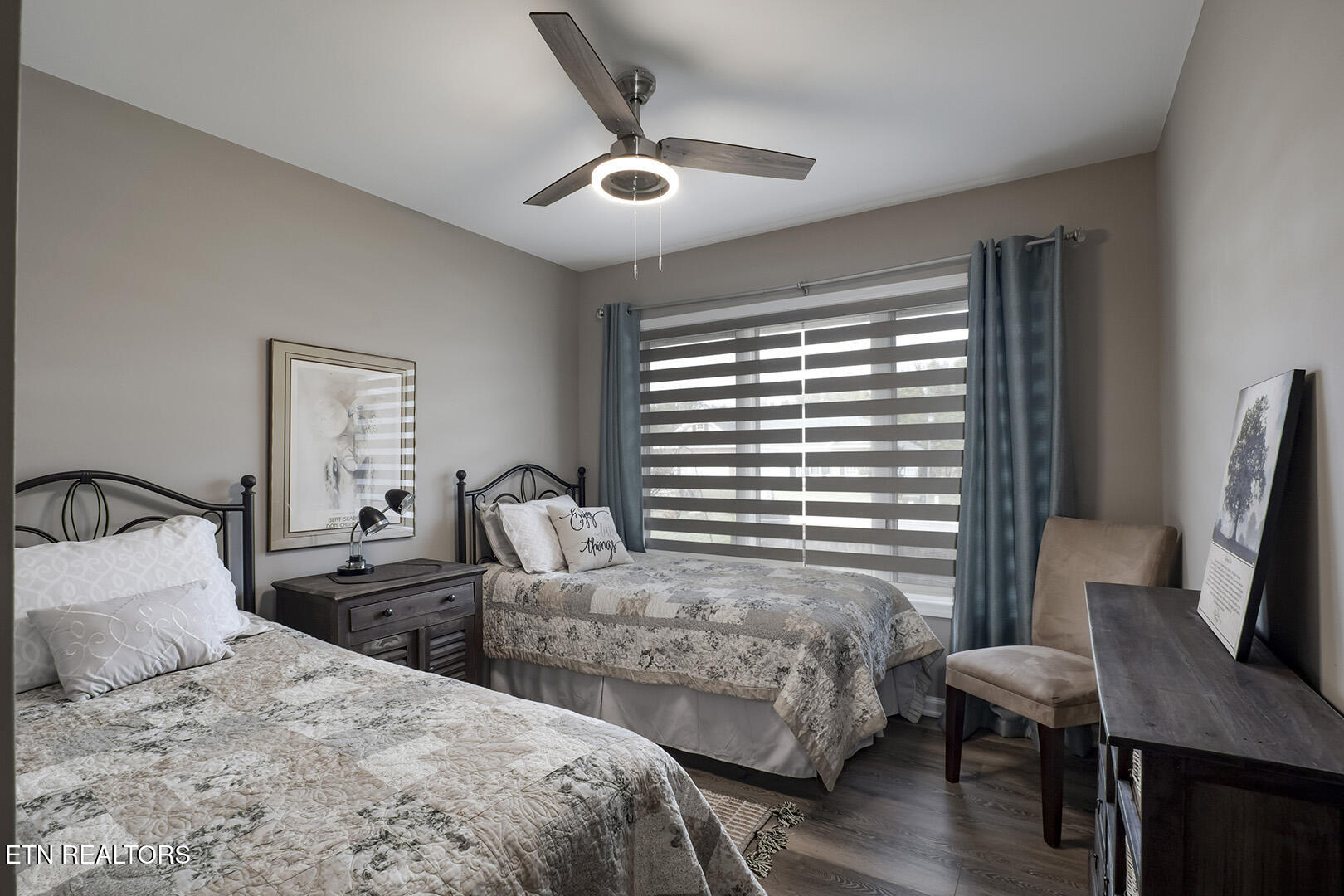 Loudon, Tennessee 37774, United States, 2 Bedrooms Bedrooms, ,2 BathroomsBathrooms,Residential,Pending,76728