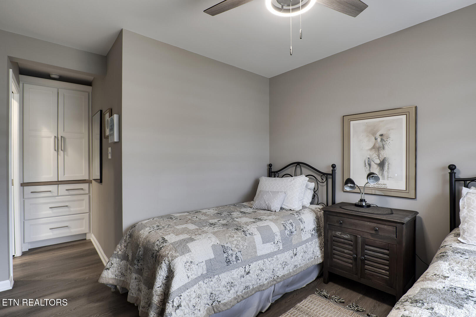 Loudon, Tennessee 37774, United States, 2 Bedrooms Bedrooms, ,2 BathroomsBathrooms,Residential,Pending,76728