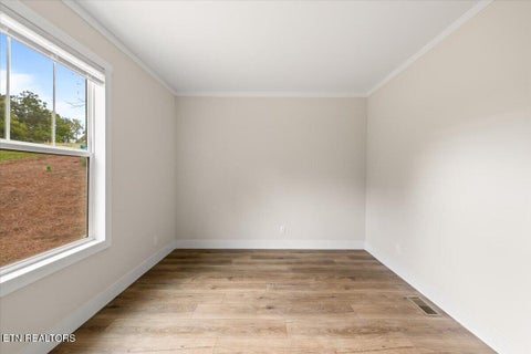 Tiny photo for 352 Bland Rd, Clinton, TN 37716 (MLS # 1359946)