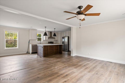 Tiny photo for 352 Bland Rd, Clinton, TN 37716 (MLS # 1359946)