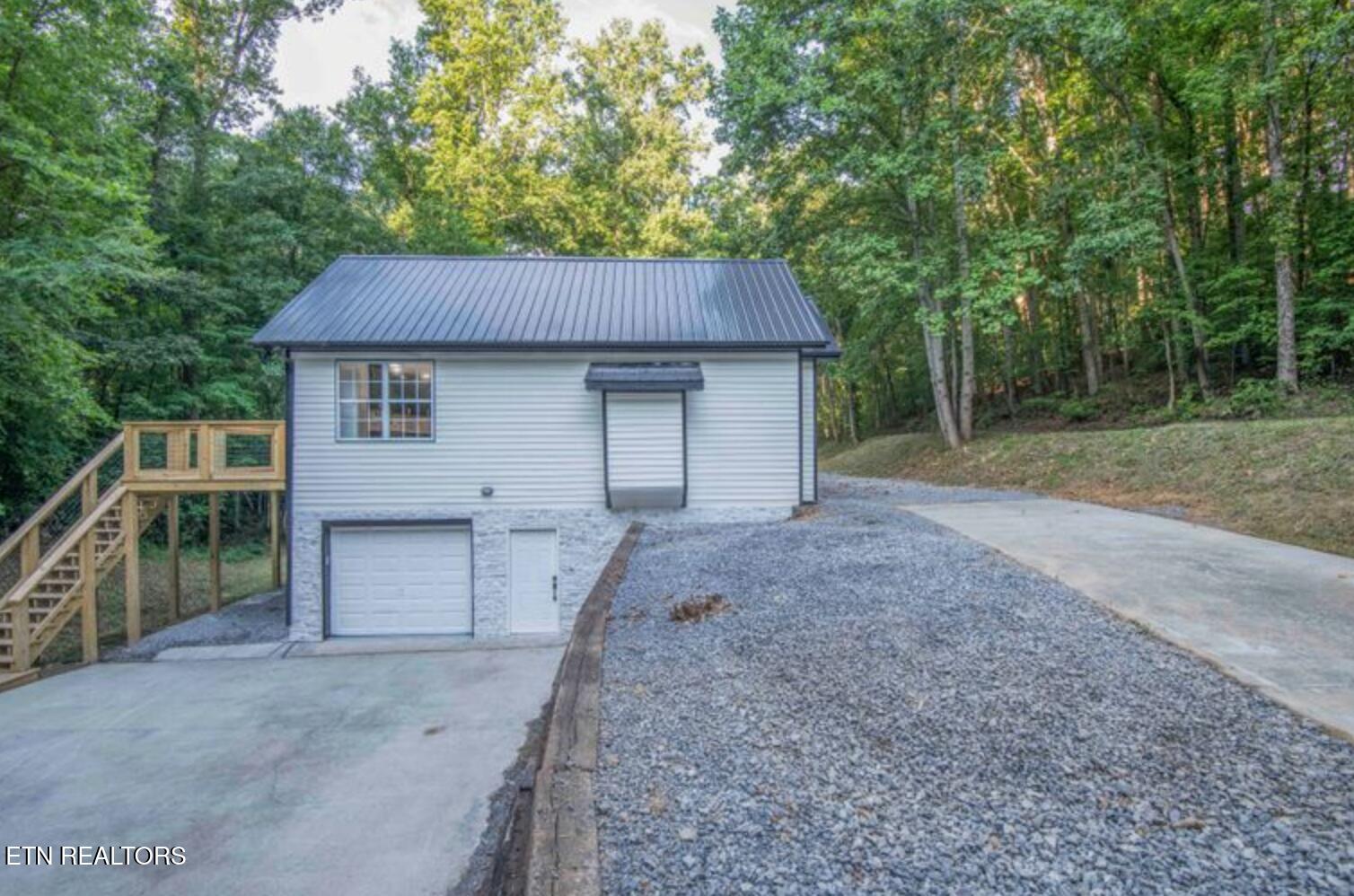 3952 Blazier Rd Rd