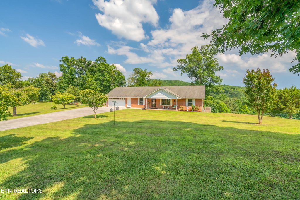 Photo of 277 Woodhaven Drive, Vonore, TN 37885 (MLS # 1306113)