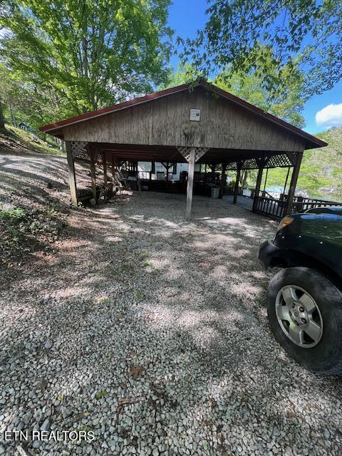 339 Flat Hollow Marina Rd