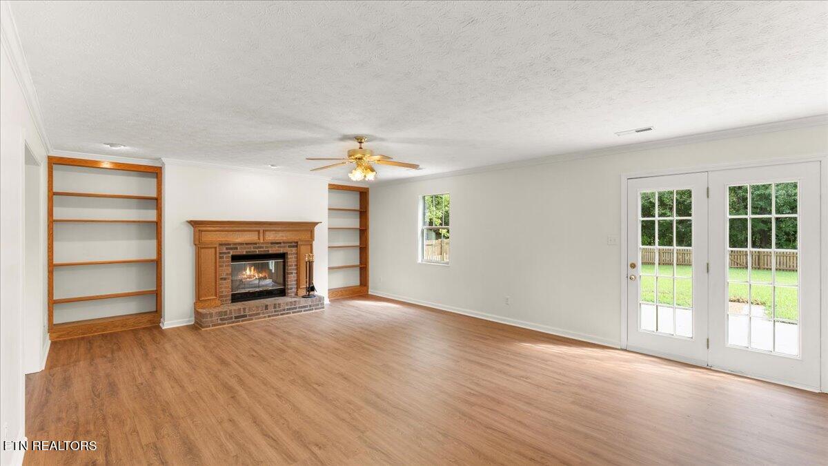8200 Foxworth Tr