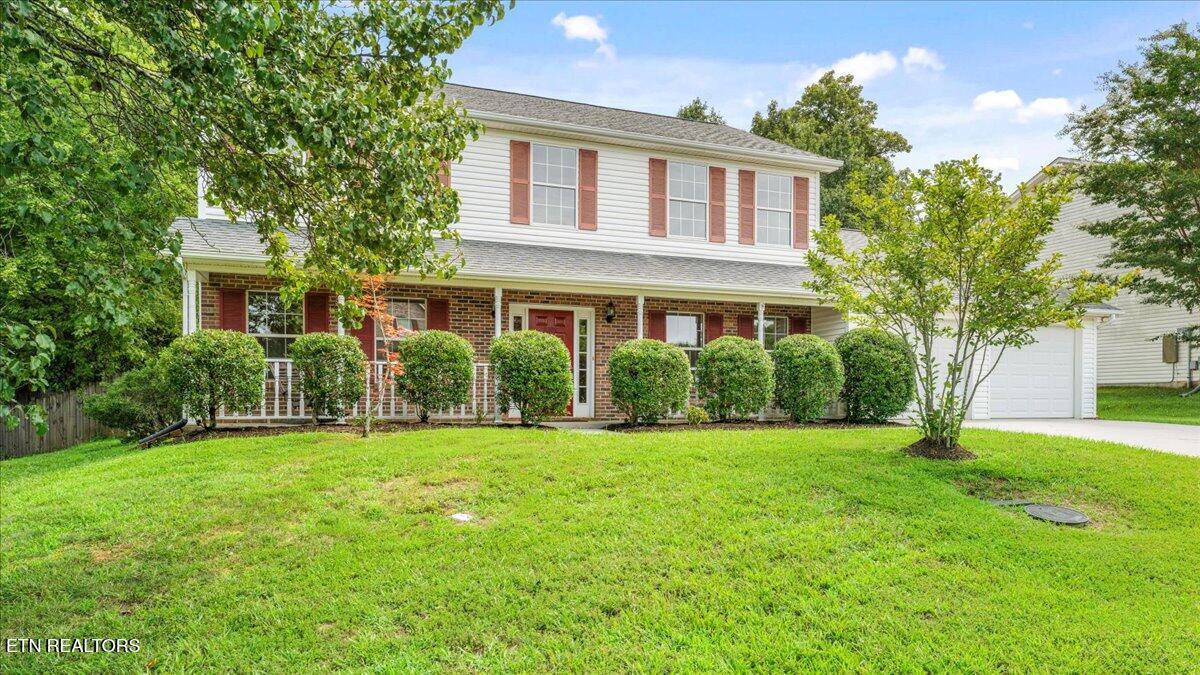 8200 Foxworth Tr