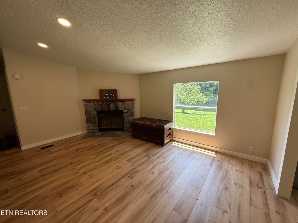 Photo of 8302 Chauvin Lane, Corryton, TN 37721 (MLS # 1345814)