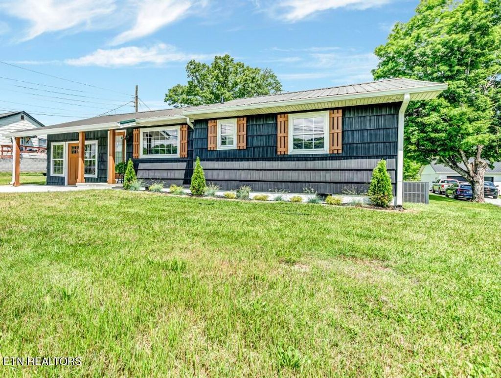 Photo of 138 Emory Rd, Blaine, TN 37709 (MLS # 1263607)