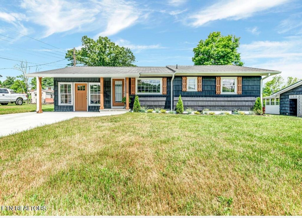 Photo of 138 Emory Rd, Blaine, TN 37709 (MLS # 1263607)