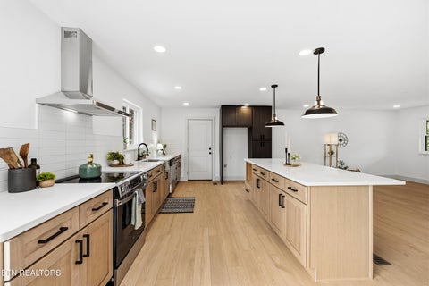 Tiny photo for 7129 W Martin Mill Pike, Knoxville, TN 37920 (MLS # 1354933)