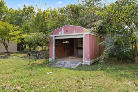 Tiny photo for 7129 W Martin Mill Pike, Knoxville, TN 37920 (MLS # 1354933)