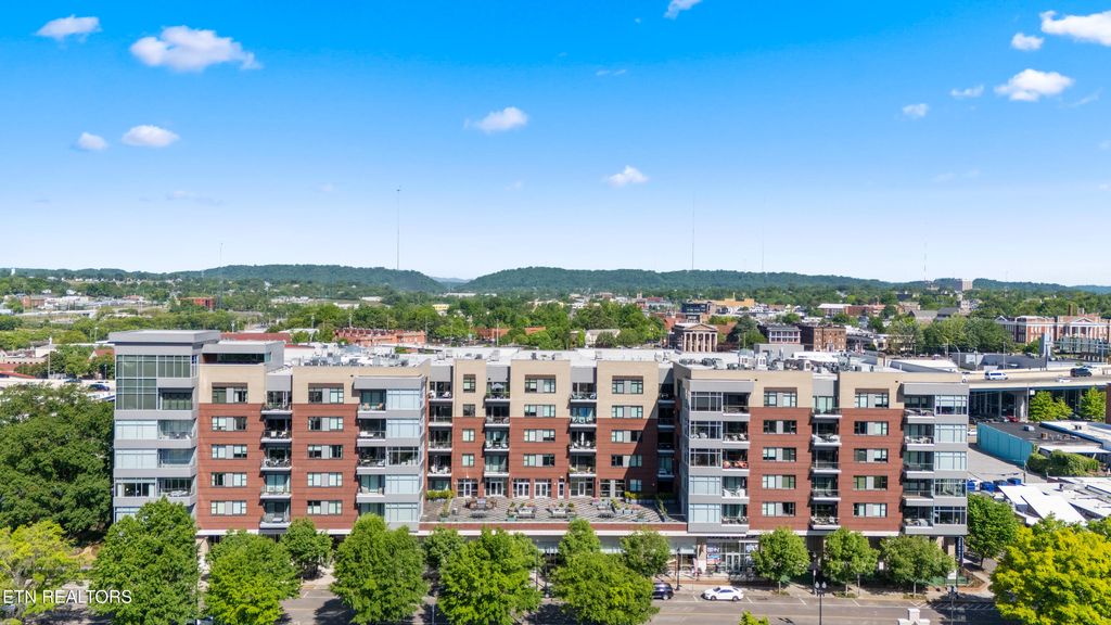 Photo of 333 W Depot Ave #507, Knoxville, TN 37917 (MLS # 1339185)