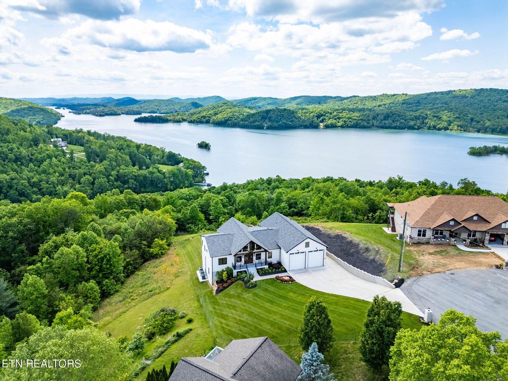 Photo of 623 Panoramic Drive, Maynardville, TN 37807 (MLS # 1300825)