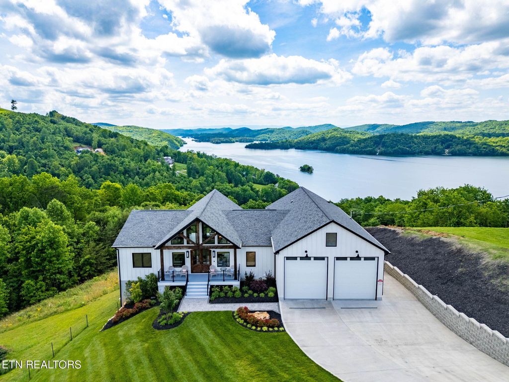Photo of 623 Panoramic Drive, Maynardville, TN 37807 (MLS # 1300825)