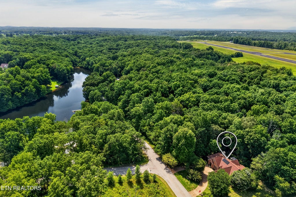 Photo of 118 Quail Hollow Court, Crossville, TN 38555 (MLS # 1352269)