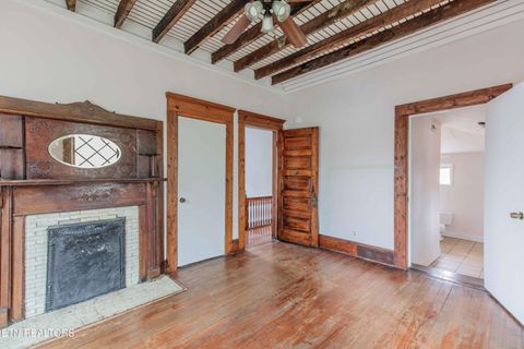 Tiny photo for 631 Eleanor St, Knoxville, TN 37917 (MLS # 1333165)