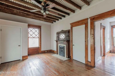 Tiny photo for 631 Eleanor St, Knoxville, TN 37917 (MLS # 1333165)