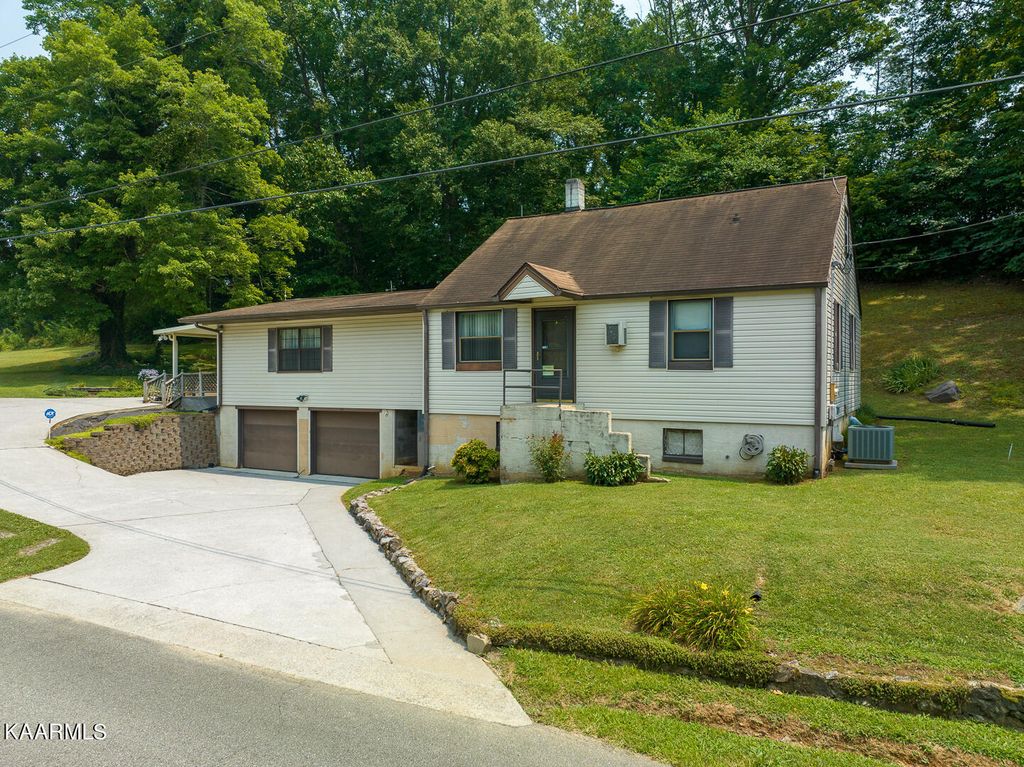 Photo of 4552 Nails Creek Rd, Rockford, TN 37853 (MLS # 1233715)
