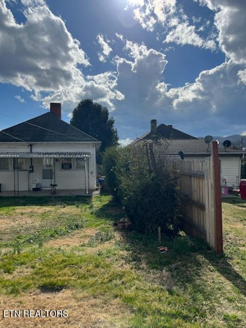 Photo of 231 Gay St, Erwin, TN 37650 (MLS # 1339180)